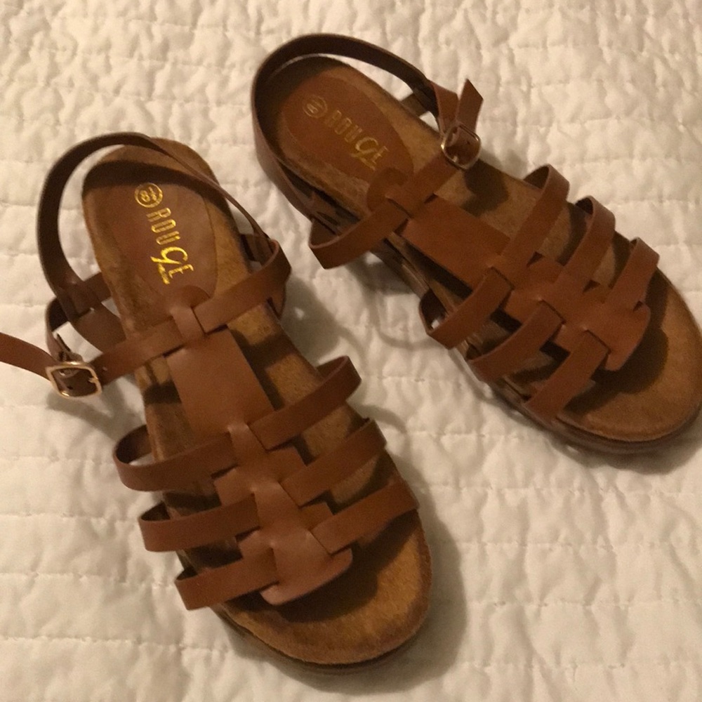 Rogue brown sandal 8.5